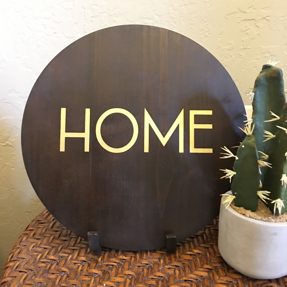 🤎🆕 HOME Wooden Circle Sign